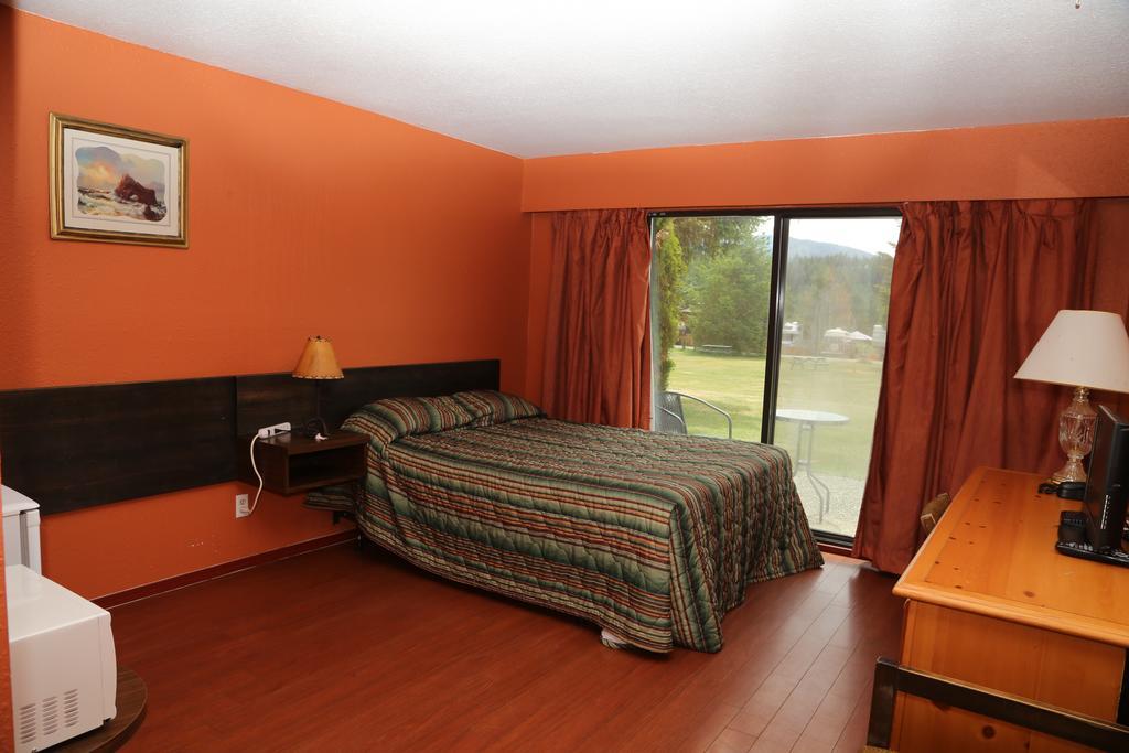 Timberlodge Rv & Campground Port Alberni Zewnętrze zdjęcie